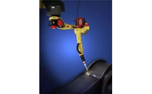 焊接機器人，從汽車制造到多個應(yīng)用領(lǐng)域